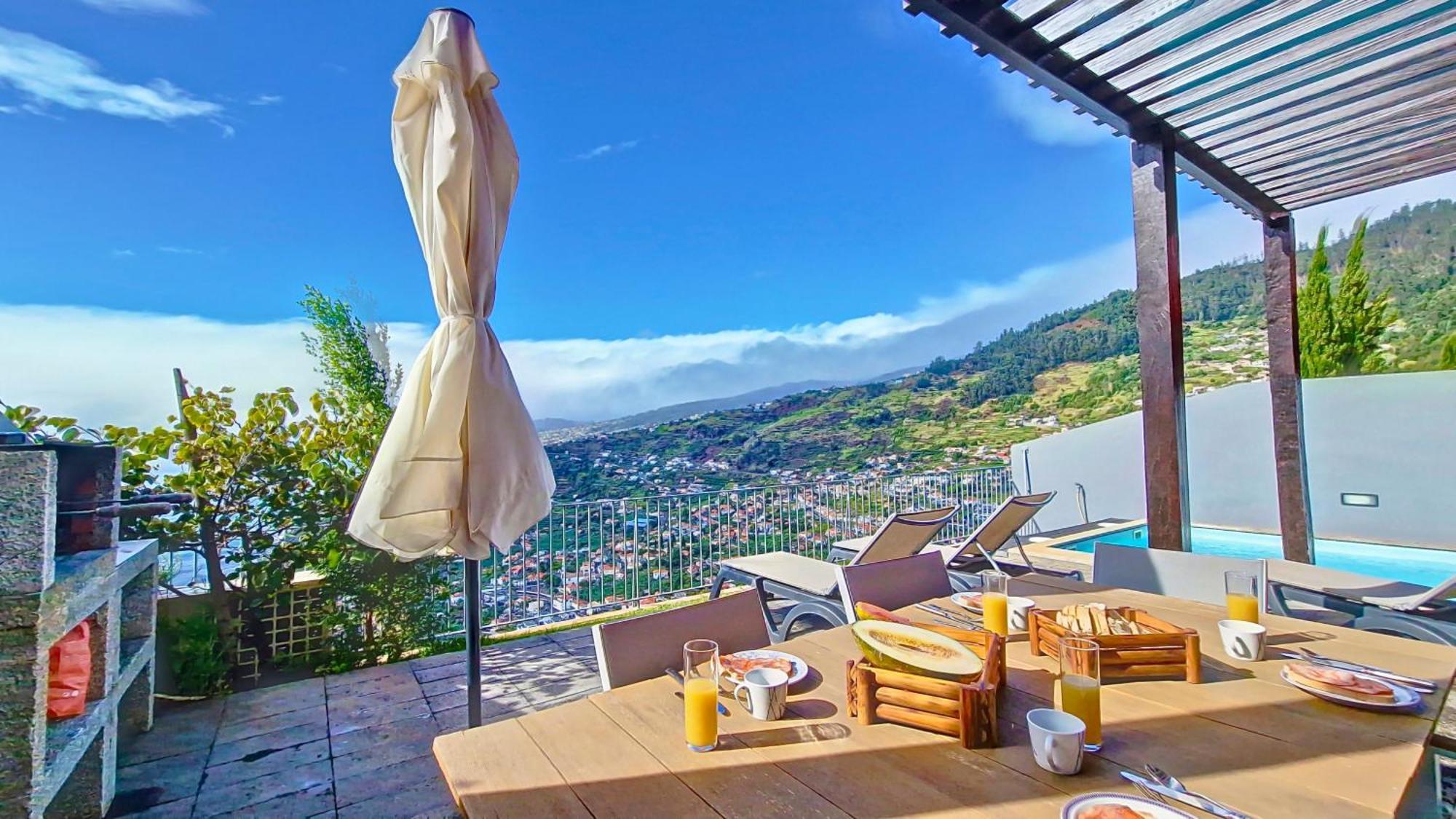 Villa Laura By Lovelystay Calheta  Exterior foto